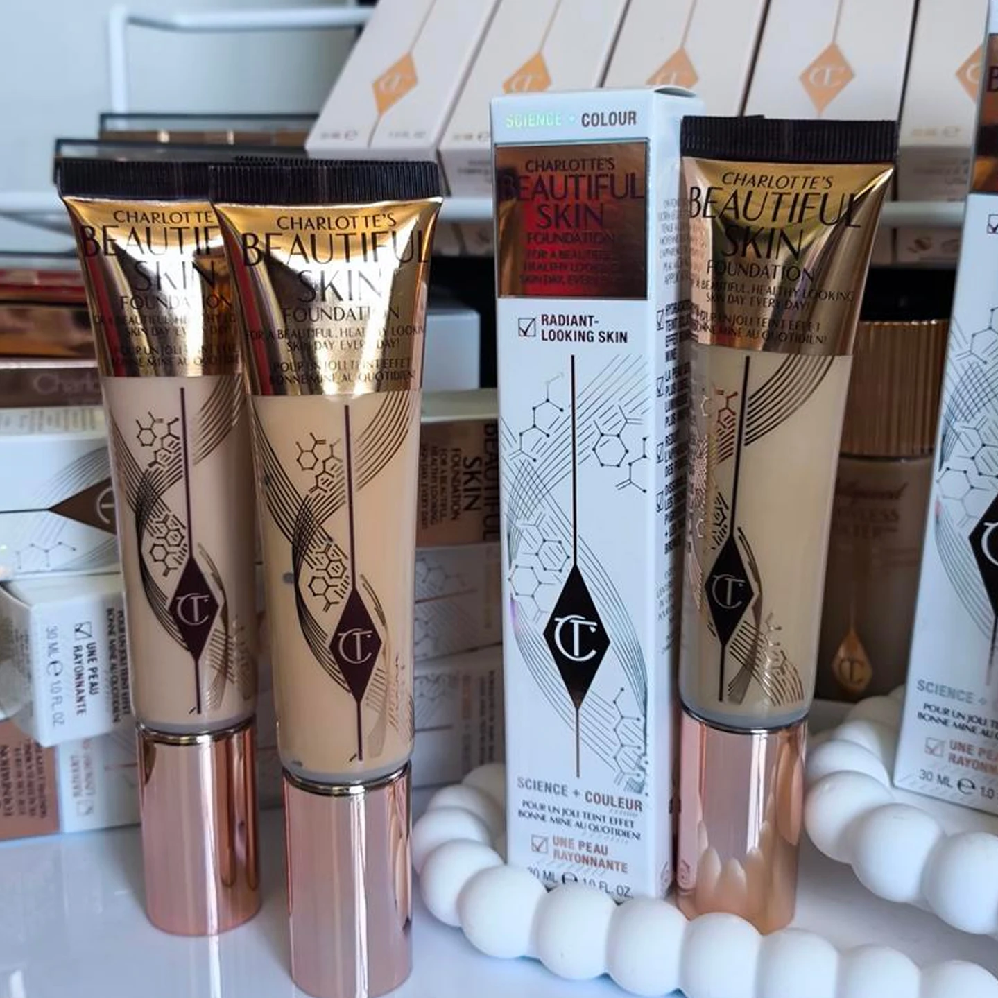Fashion CT Beautiful Skin Softening Essence Liquid Foundation Healthy-looking Natural Radiant Glow Dry Skin Hydrating Makeup