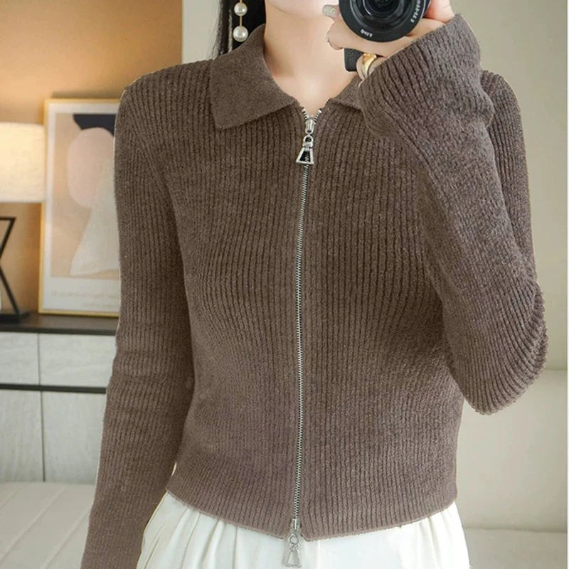 

2026 Short Zipper Knitted Cardigan Jacket Women fall New korean Style Luxury long Sleeve Cardigans Streetwear Warm Sweater Coat