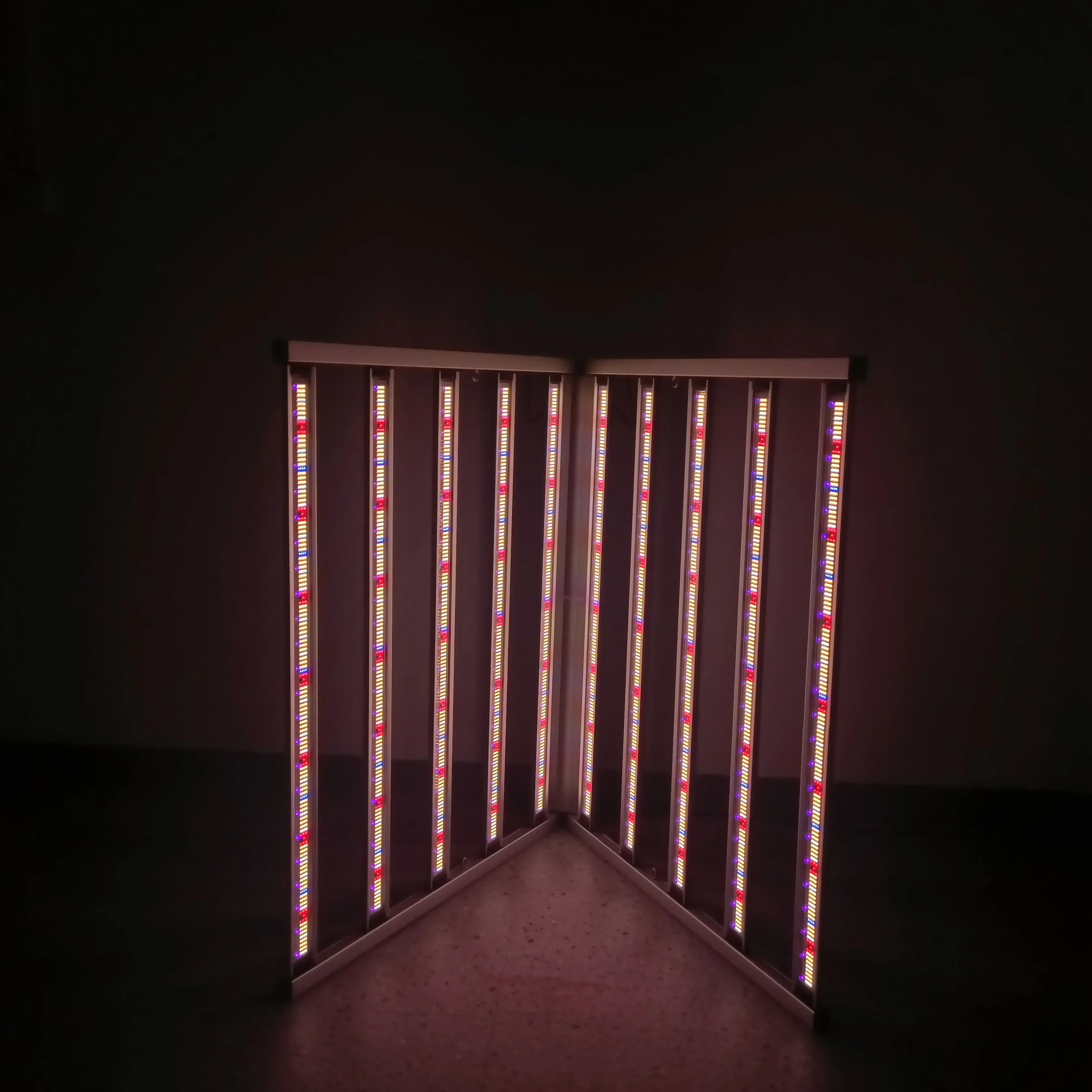 LED Grow Light 4x6ft Full Spectrum Grow Light Bar 100Watt Plant Growing Light Dimmable Commercial Grow Lamp Daisy Chain