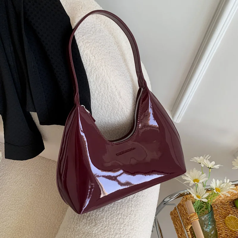 Fashionable women's shoulder bag, high-quality patent leather handbag, waterproof underarm bag, solid color women's handbag
