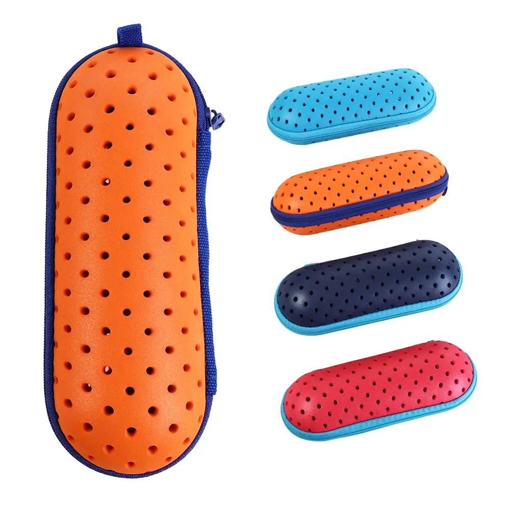 Hollow Swim Goggle Case Portable Lightweight Zipper Eyeglasses Case with Carabiner with Air Holes Glasses Protective Case