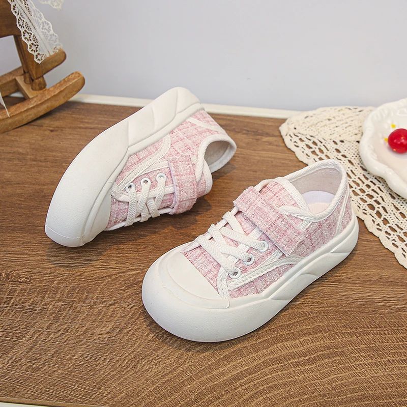 

2026 NEW Spring Girls' Canvas Shoes New Spring and Summer Children's Breathable Sports Board Shoes, Fashionable Casual Shoes