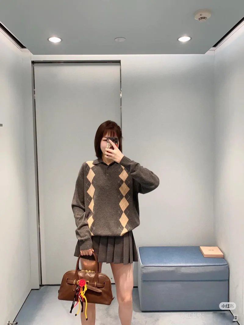 Autumn/Winter 2024 new MM College Style Diamond check cashmere wool blend knitted long sleeve top sweater