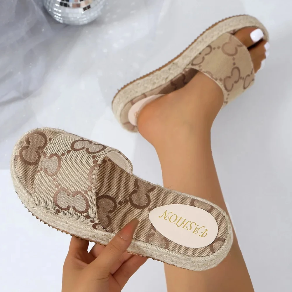 

Women Slippers New 2024 Summer Slides Women Platform Shoes Banquet Party Beach Slippers Fashion Luxury Sandals Zapatos De Mujer