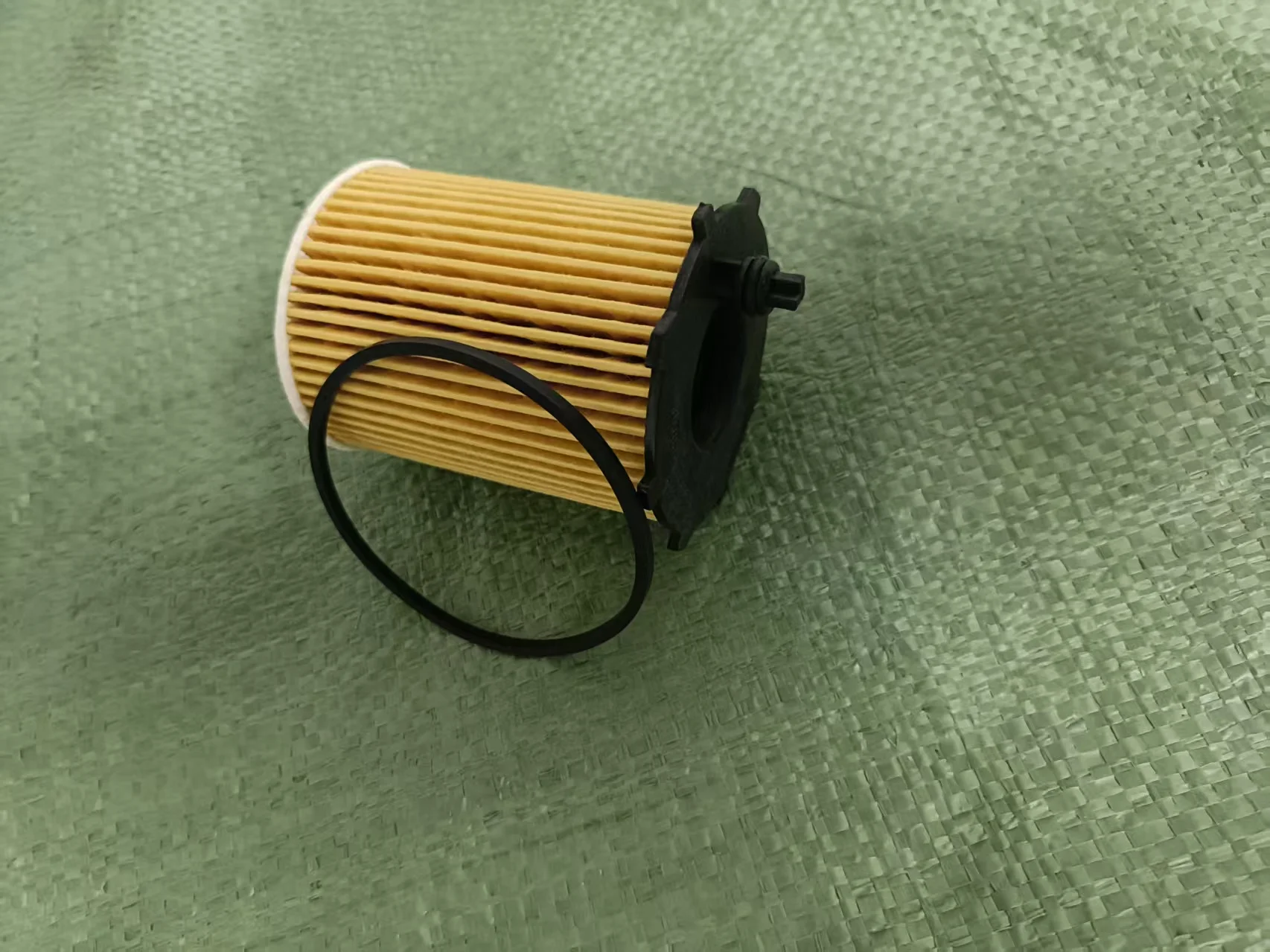 Filtre à huile pour moteur Diesel EXPERT CITROEN C3 C4 BERLINGO JUMPY DS3 DS4 DS5 PEUGEOT 2008 208 3008 308 5008 508 1610693780
