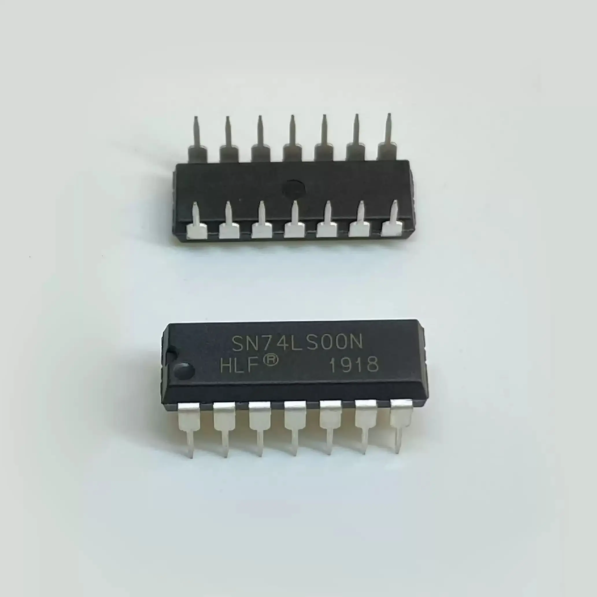(10 pcs) SN74LS00N DIP-14 SN74LS00 Quad 2-Input NAND Gate 4.75V-5.25V