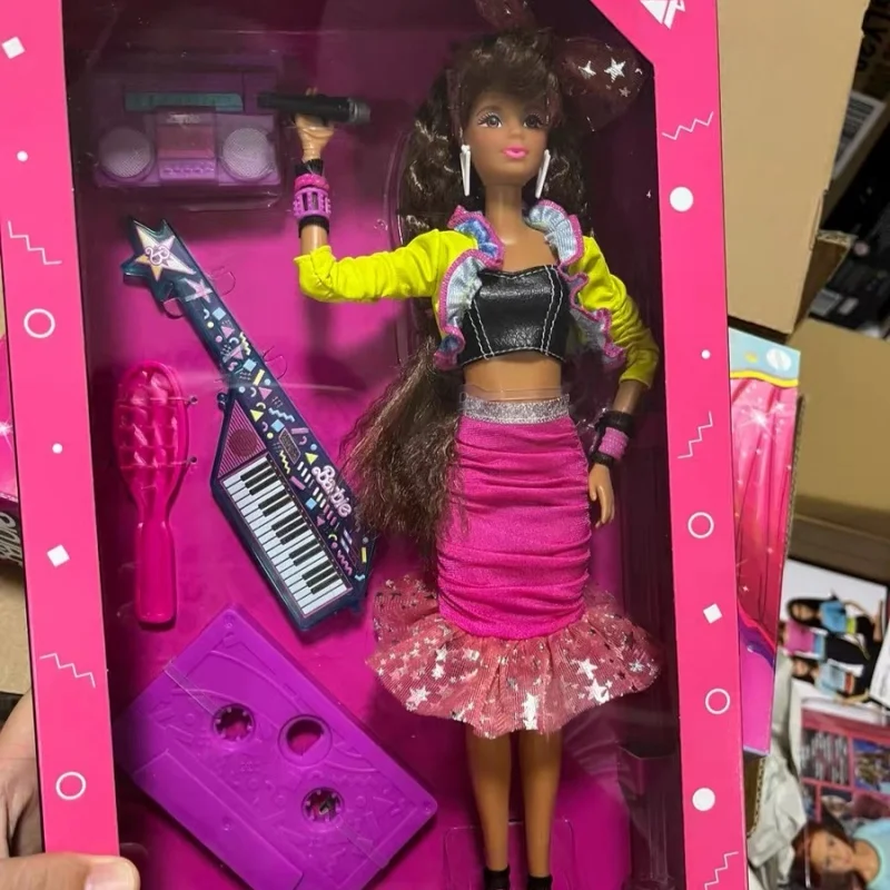 Original Doll Rewind 80s Edition Retro Doll Night Out In Party Look Featuring Jacket Skirt Toys Accessories With Stand Set girl
