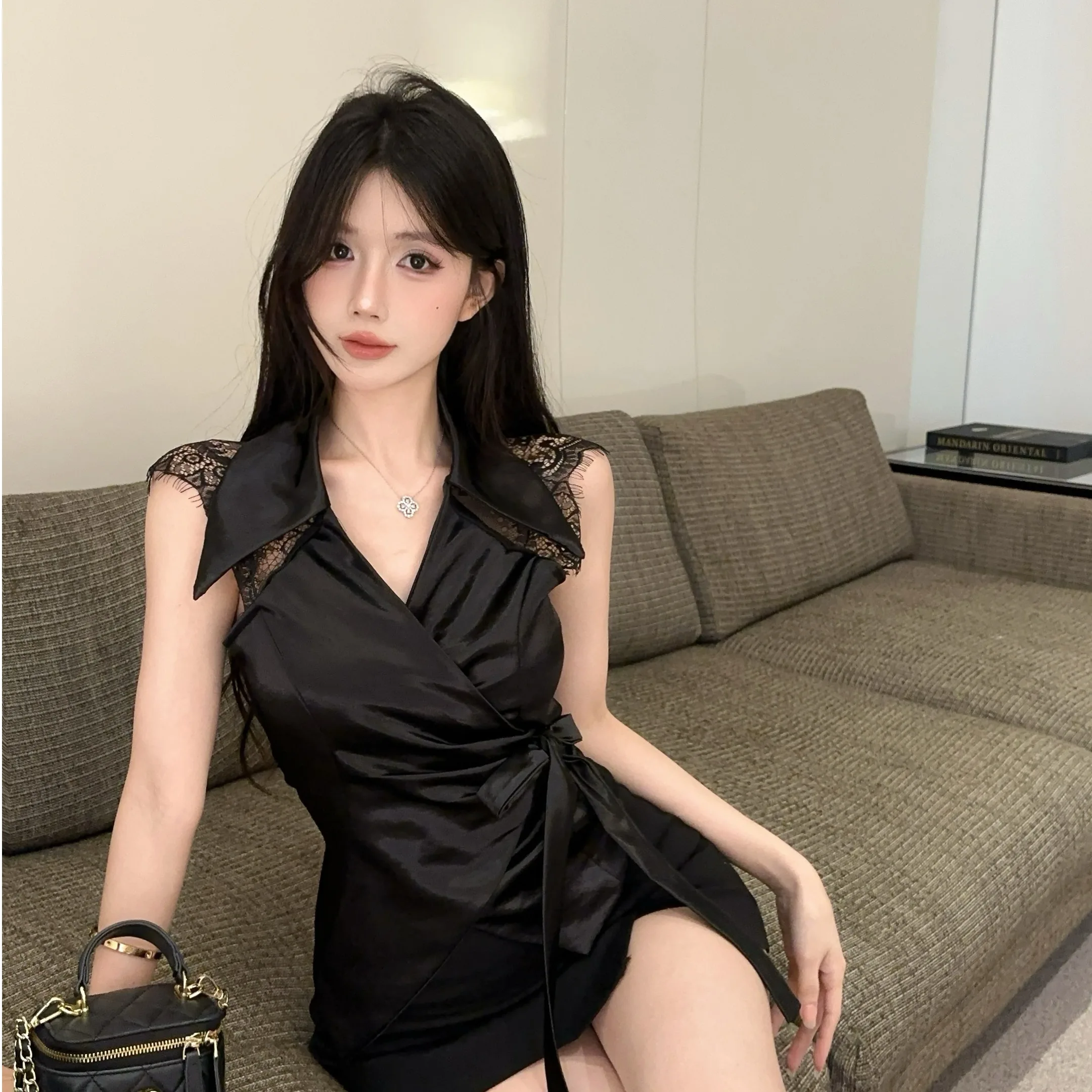 

Ele Lace Bal Design Sensation атласный топ женский irt лето 2025 новый пояс с завязками на талии irt дышащая рука Wa