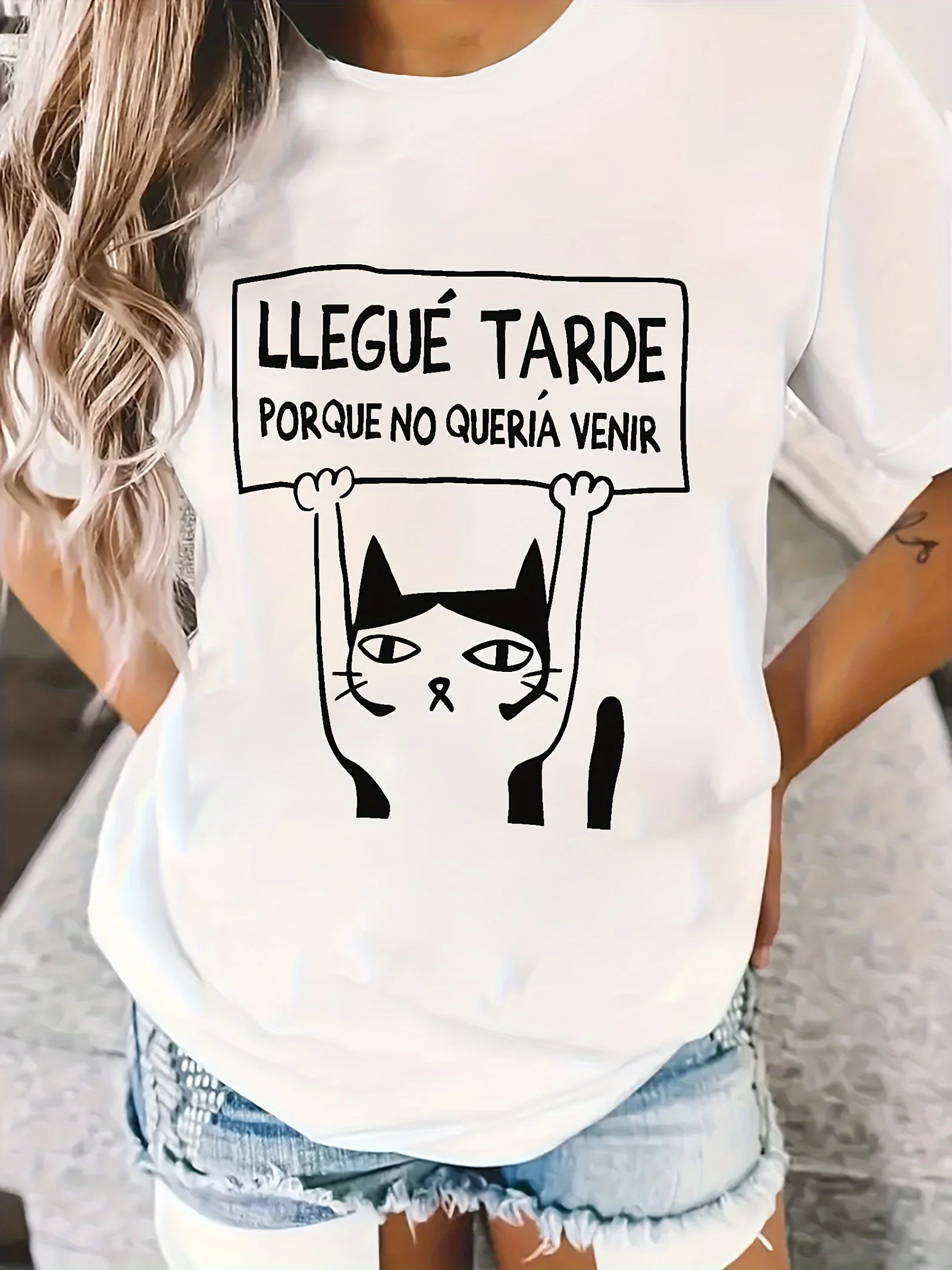 Women'S Casual Crew Neck T-Shirt with Cat Holding Sign Geometric Pattern Fashion Harajuku Kawaii T-shirt Women's Y2K Clothing ﻿