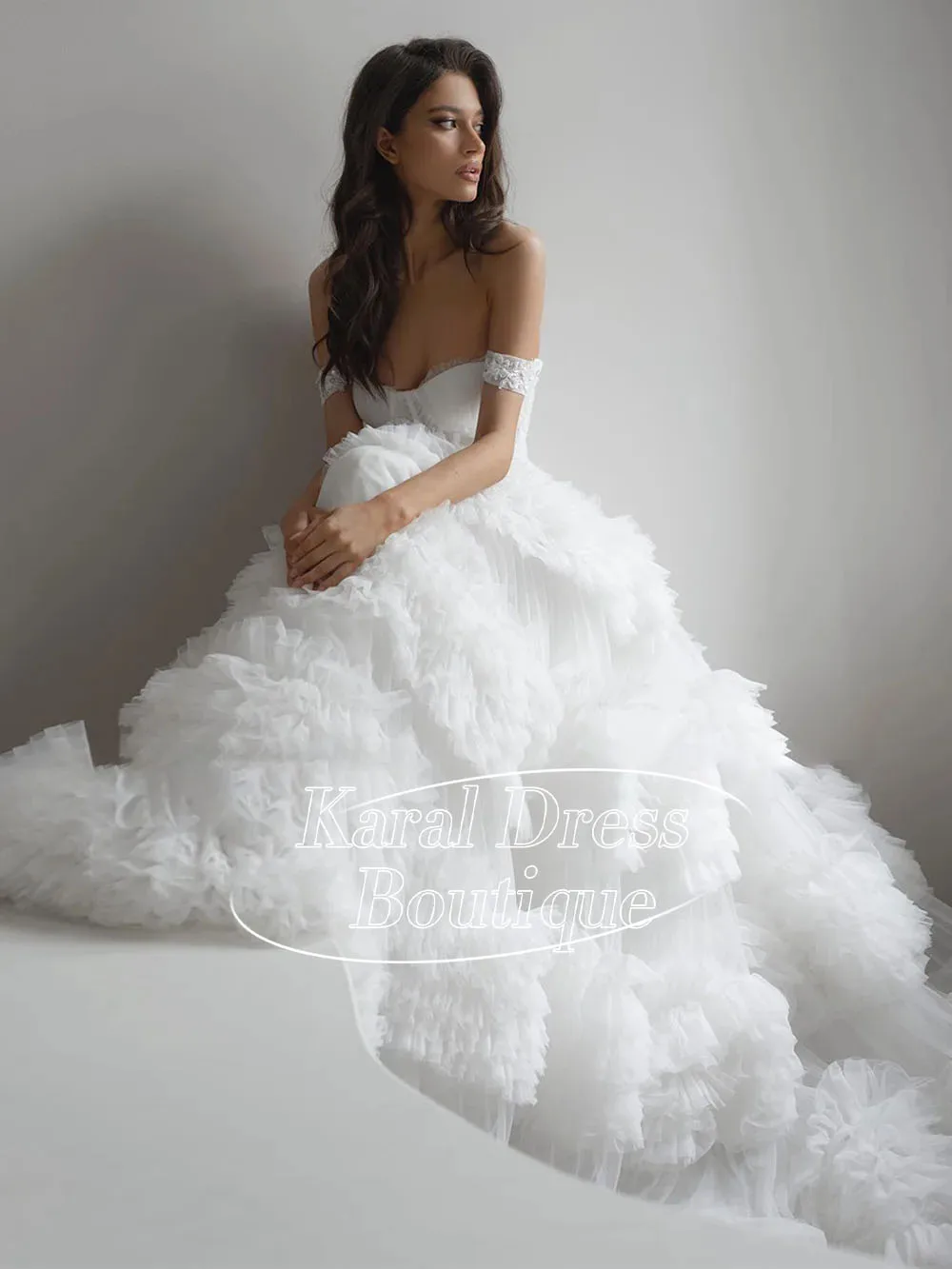 

Saud Gorgeous Ruffles Evening Dress Vestidos De Novia Off The Shoulder Sweetheart Pleat Applique Sweep Train Custom Bridal Gowns