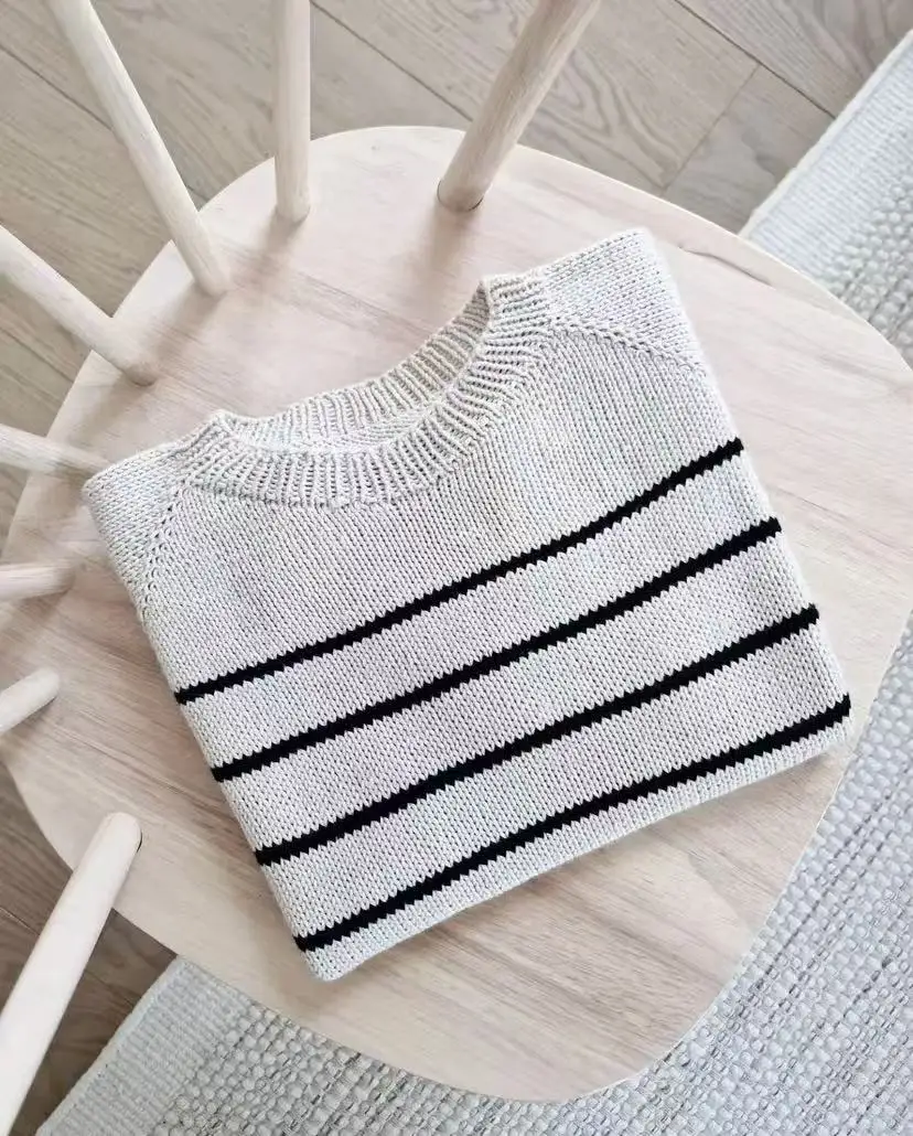 Korean retro style fashionable versatile striped short sleeved knitted top for women, looks taller in summer