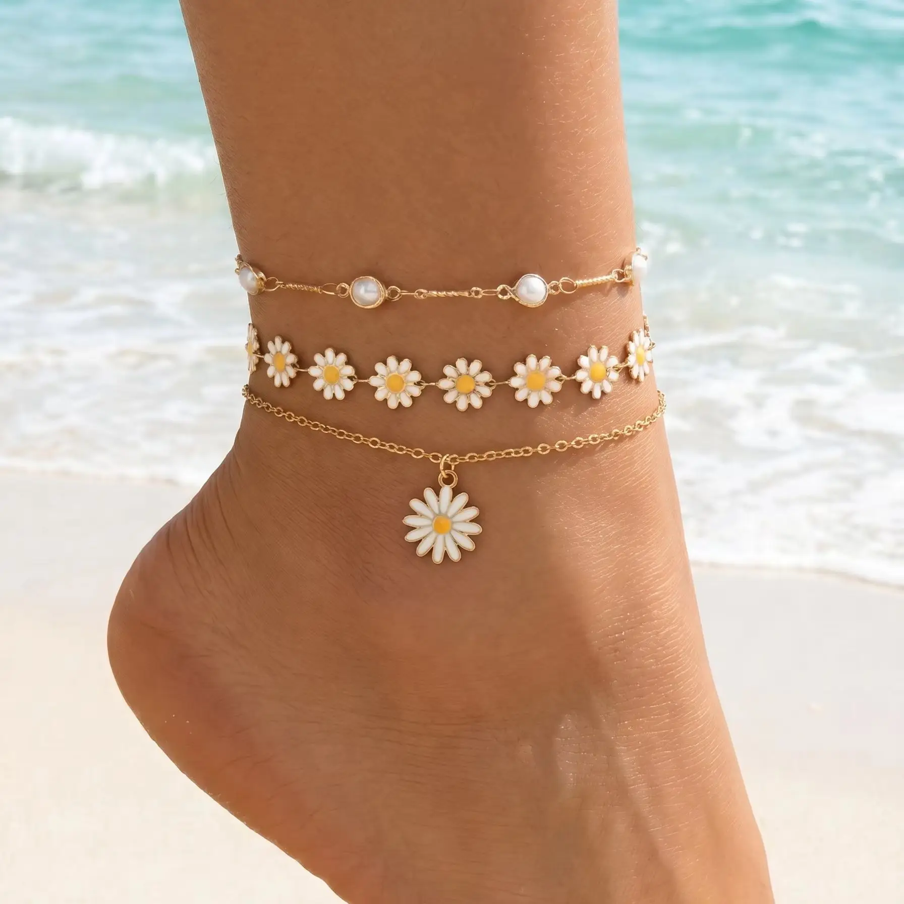 3PCS Layered Stackable Gold Tone Anklet Set Dainty Daisy Flower Faux Pearl Charms Bohemian Summer Beach Vacation Jewelry