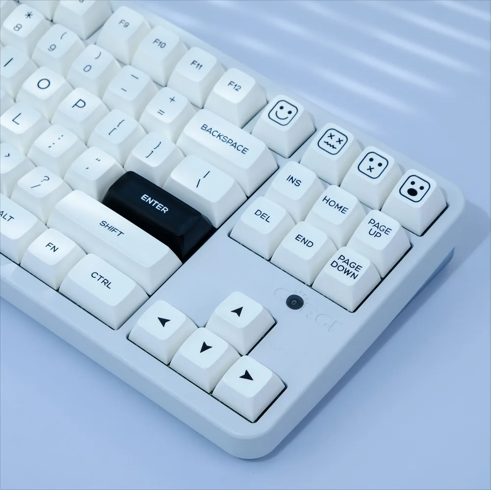 WOB Bow Black/white Mechanical Keyboard Keycap Custom Magnetic Axis PBT Two-color Injection Molding Large Full Set of QXA Height