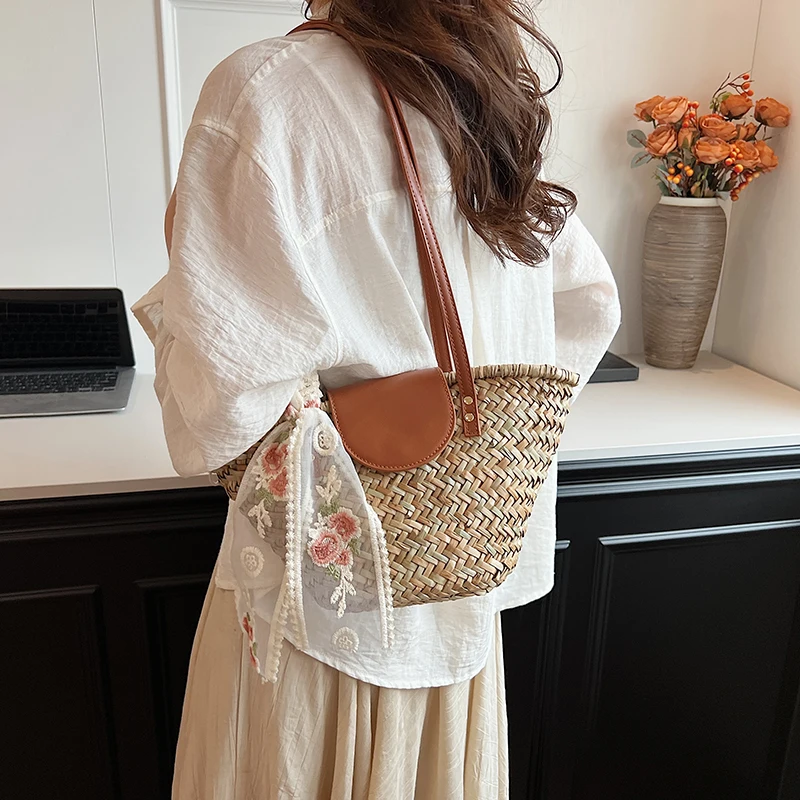 Ribbon Design Small Straw Crossbody Bags For Women 2024 Fashion Summer Shoulder Bags Lady Travel Handbags Female Weave Beach Bag