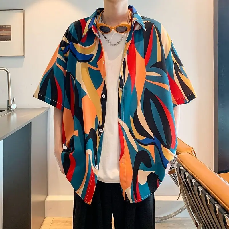 Hawaiian Beach Summer Print New Retro and Cool Floral Short-sleeved Loose Shirt Casual Jacket Shirt, Fashionable and Individual