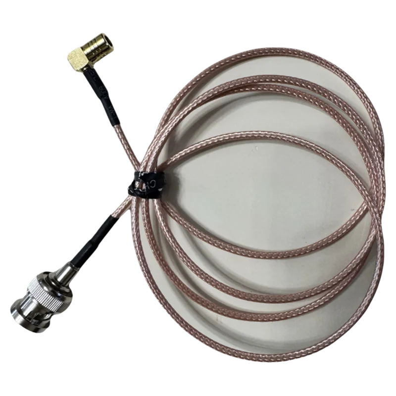 Соединительный кабель для искусственных ушей