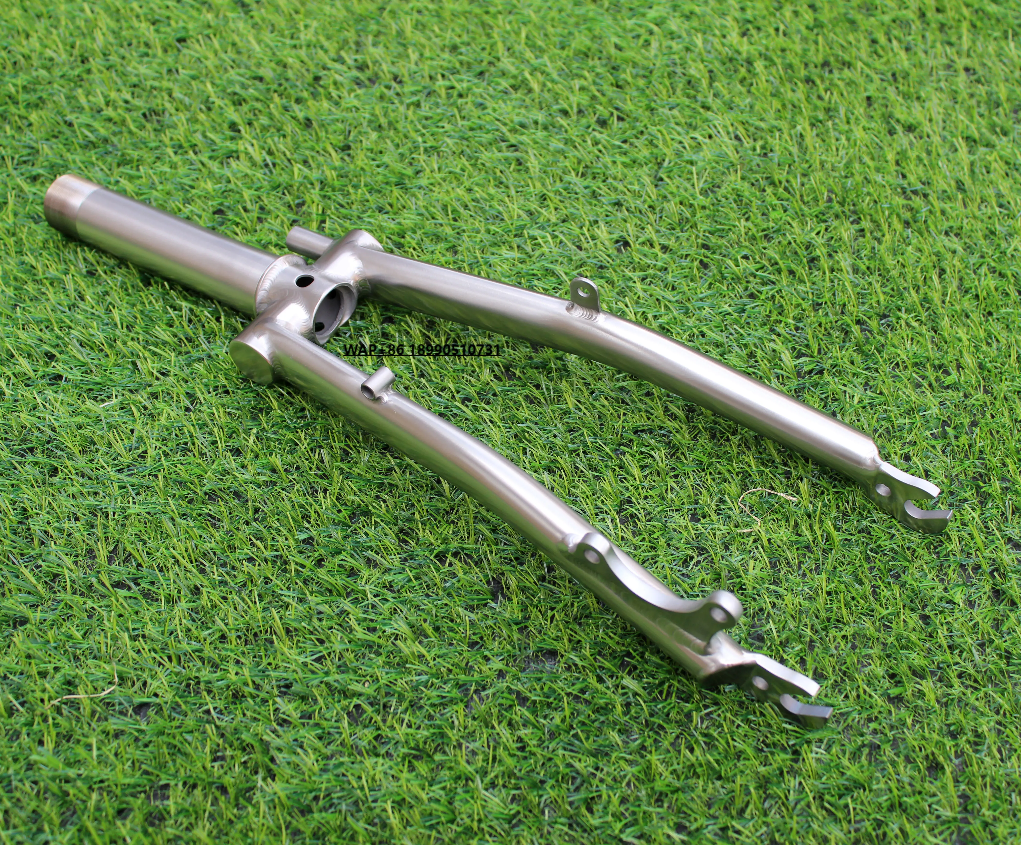 

Factory Direct Wholesale Titanium Folding Bike Front Fork, 16 "Disc Brake