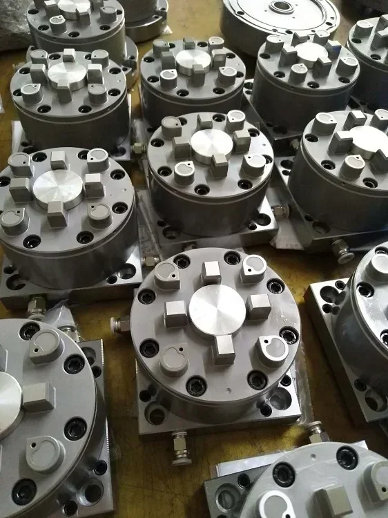 System 3R Pneumatisches 2-Zentren-Drehfutter für CNC-Maschinenzentrum 3A-100064