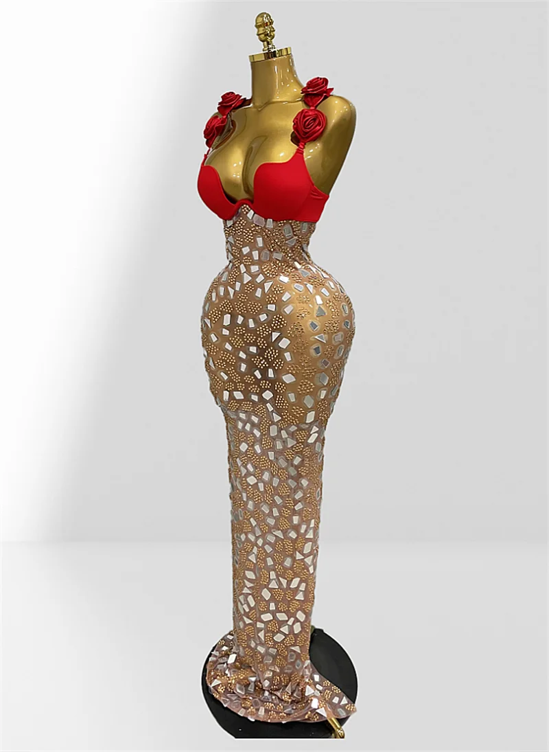 ชุดเดรสยาวตาข่ายโปร่งแสงสีแดงประดับเพชรระยิบระยับ สำหรับงานวันเกิด งานแสดงบนเวที