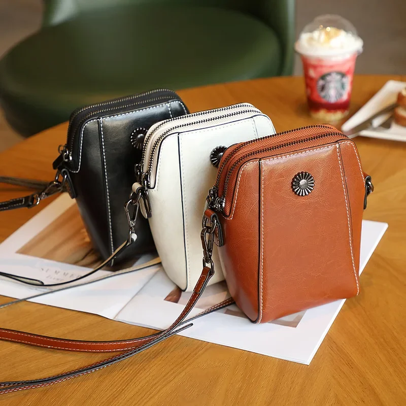 

New Small Cowhide Leather Messenger Bags Women Crossbody Bag Genuine Leather Luxury Designer Phone Bag With Single Strap