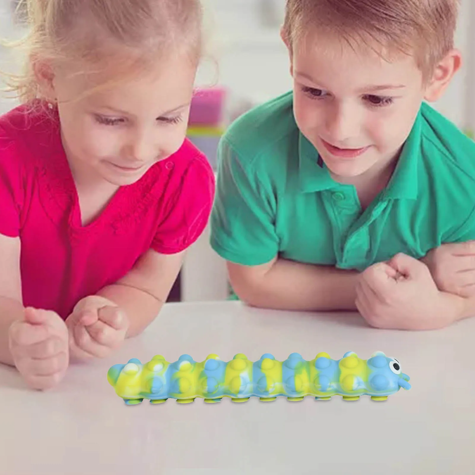 Espátula de silicona con forma de oruga para niños, juguete antiestrés, suave