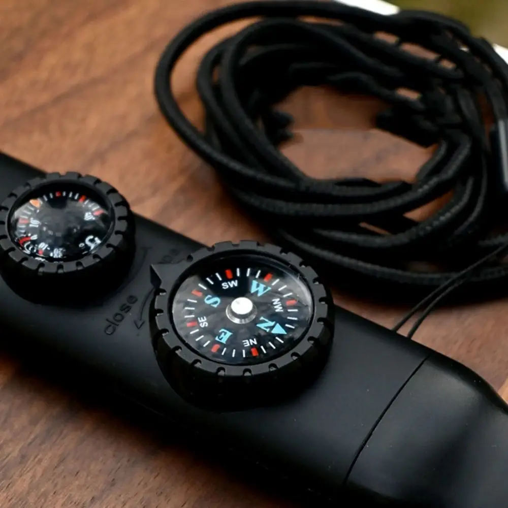 7-in-1 Emergency Survival Whistle Compass Multifunction Outdoor Survival Whistle High Decibel Portable 7-in-1 Emergency Whistle