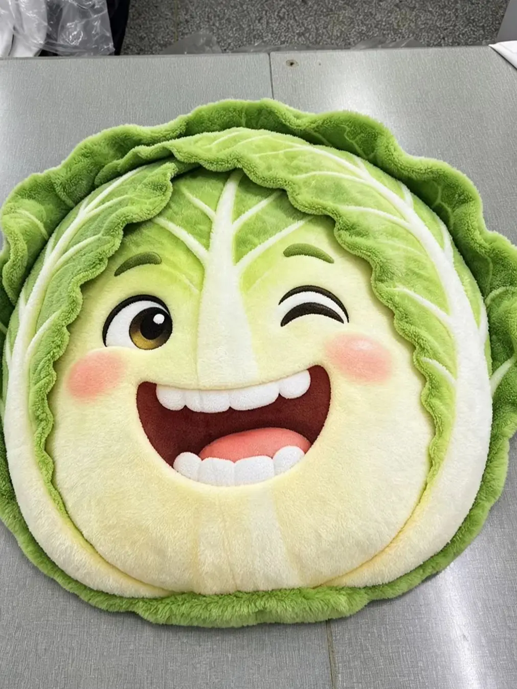 1pc  Cute Wink Cabbage Cartoon Round Blanket Soft Flannel Nap Sofa Throw Home Warm Small Cozy Blanket