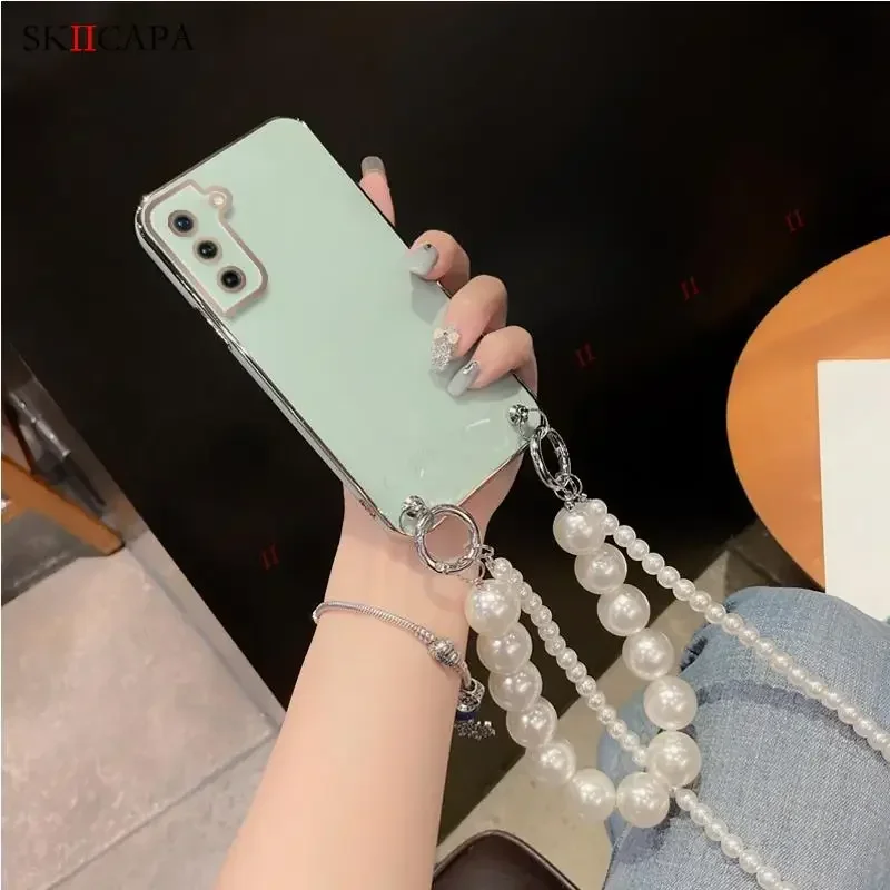 Naszyjnik Crossbody Smycz Pearl Chain Plating Etui na telefon Samsung S25 Ultra S25 Plus S24 FE S23 Ultra Soft Silicone Back Cover