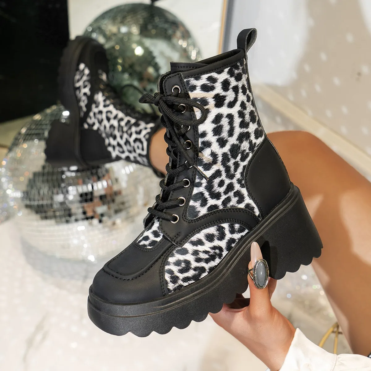 Women\'s Shoes 2024 High Quality Cross-tied Women\'s Boots Fashion Leopard Print Casual Boots Women New Round Toe Mid-Calf Zapatos