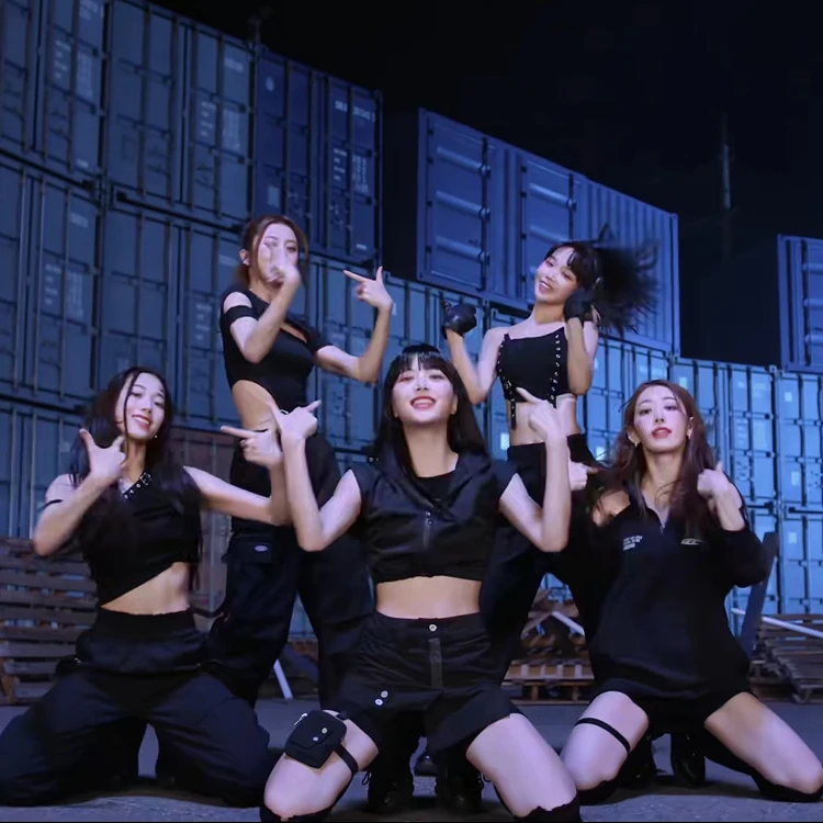 Black Hiphop Dance Team Outfit Jazz Dance Performance Suit Female Group Short Length  Fabric Fashion Set for Ages 18-25