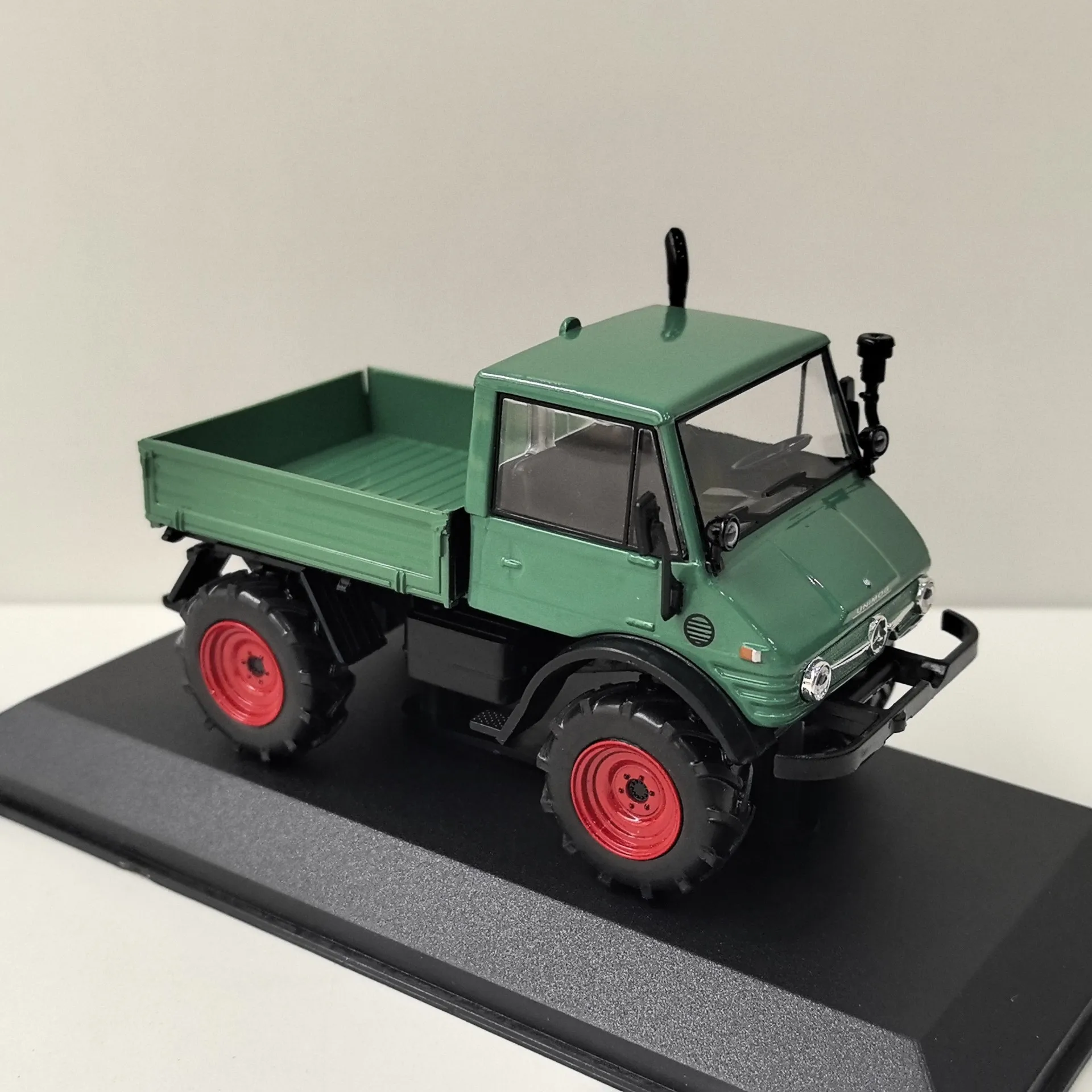

IXO 1/43 Scale BENZ UNIMOG U406 1977 Benz Unimog Truck Alloy Car Model