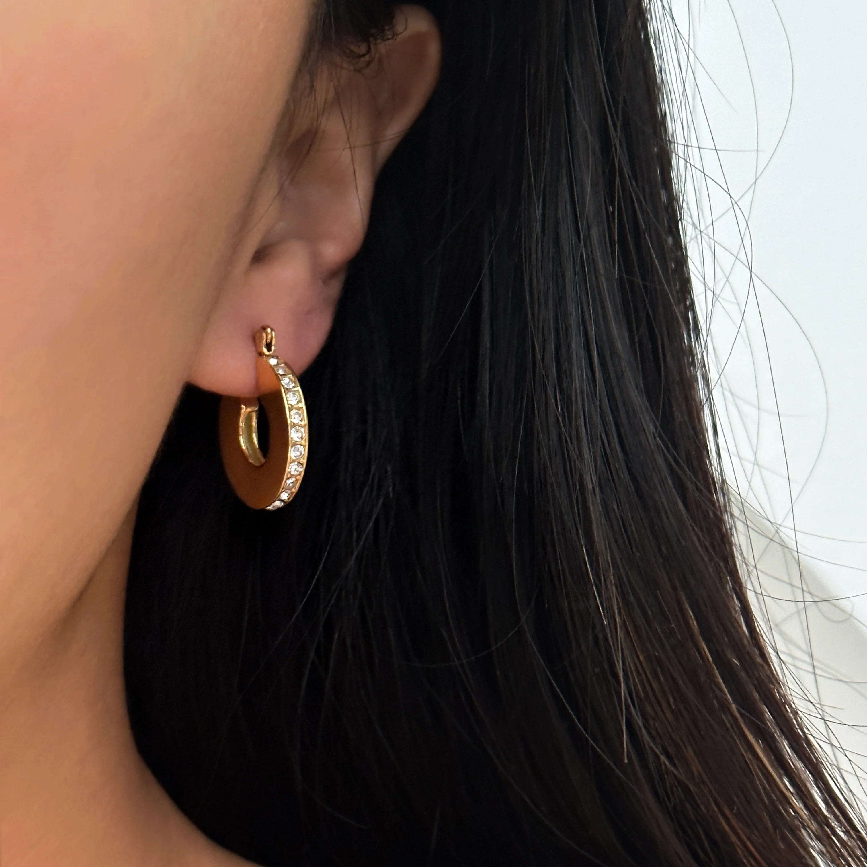 

DASEIN Super Shine Gear Iced Out Zircon Hoop Earrings 18k Gold Plated Unique Hypoallergenic Stainless Steel Polished Jewelry