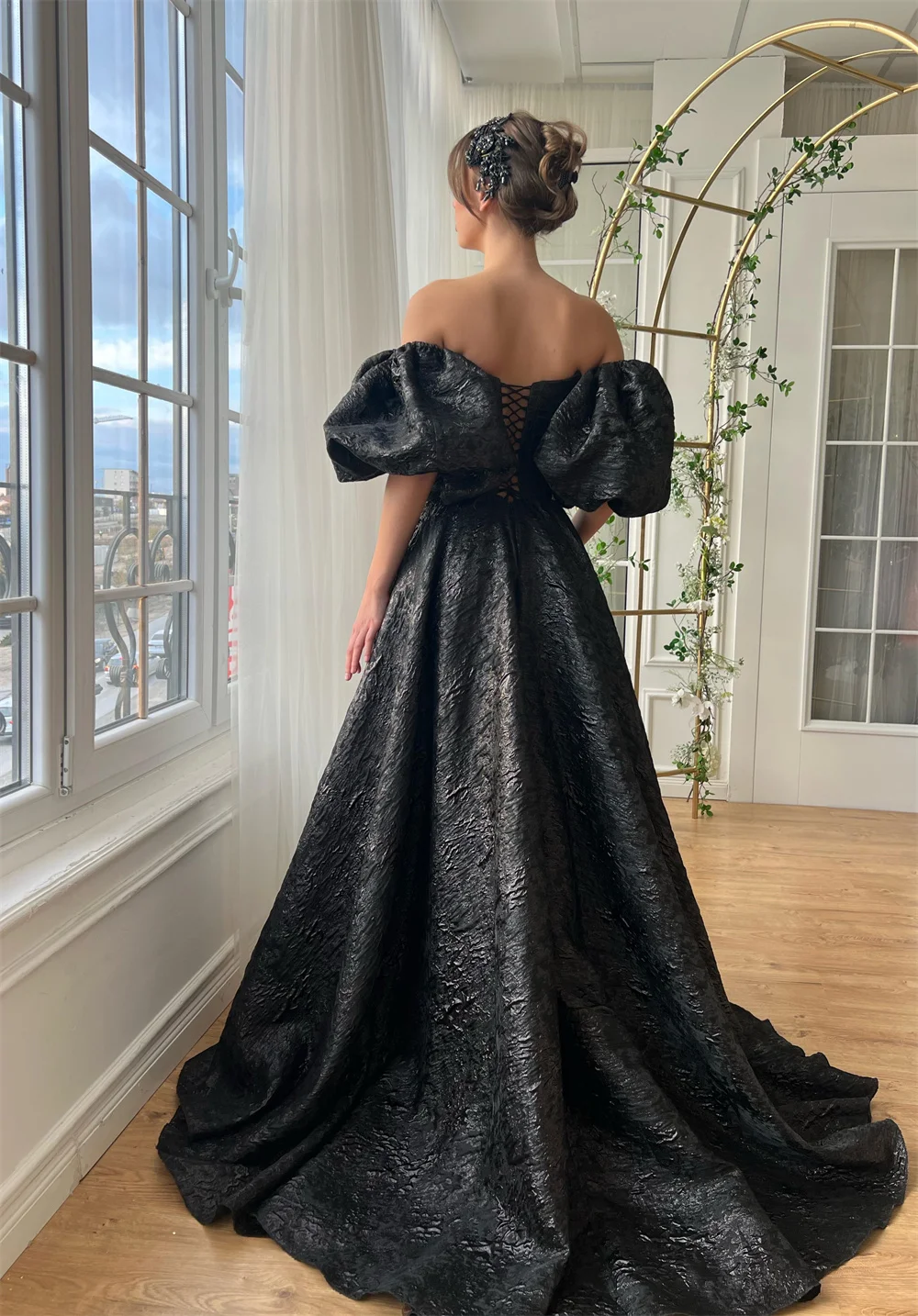 Amanda Customized Black Puff Sleeves Side High Slit A-line Prom Dresses Lace-up vestidos de noche Trailing Formal Evening