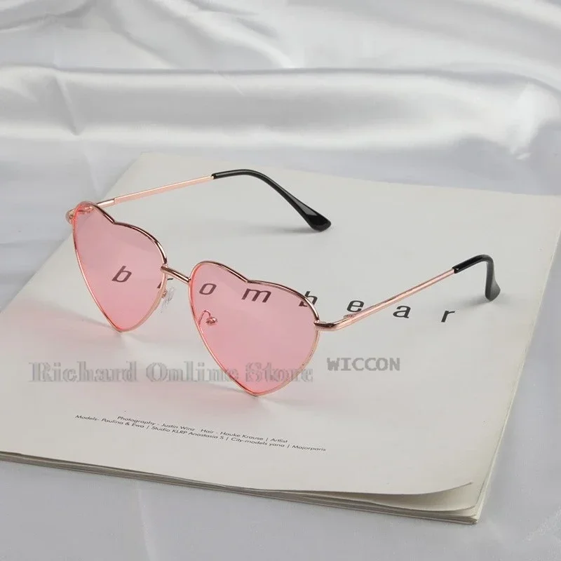 EE01 هازبين كوسبلاي فال بيج فولت فندق فالنتين أزياء تنكرية نظارات معطف أحمر قبعة أنيمي كوسبلاي ملابس الهالوين Par & 0Ww