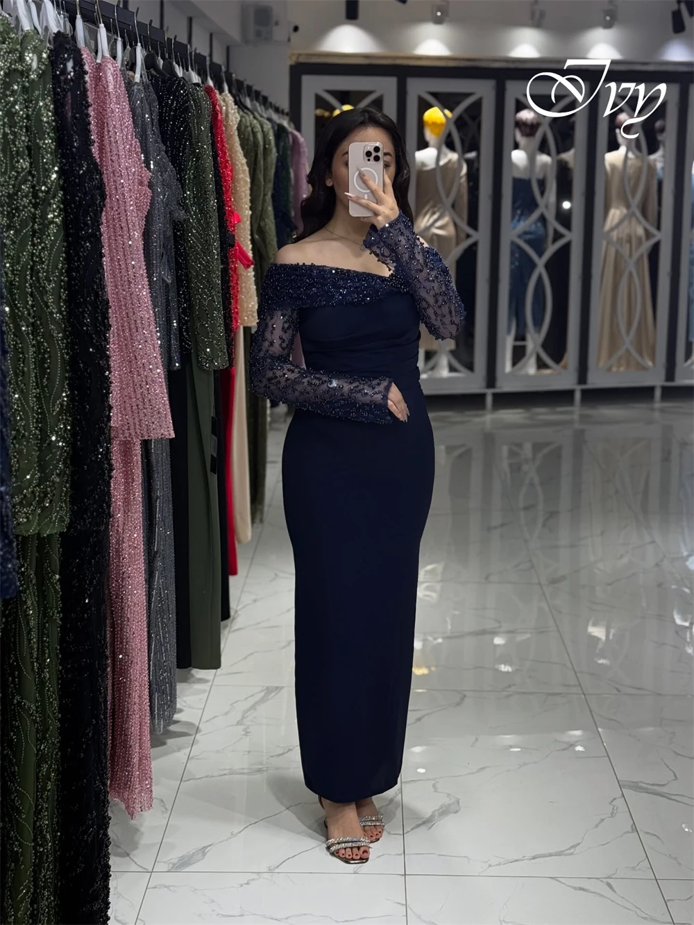 Aangepaste luxe off-the-shoulder avondjurk met lange mouwen Hoge kwaliteit jersey galajurken Temperament Crystal feestjurken