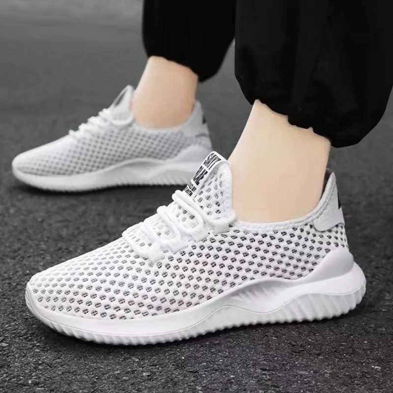 Fashion Lightweight Mesh Men Casual Shoes Comfortable Mens Sports Shoes Breathable Running Sneakers Soft Anti-slip Walking Shoes