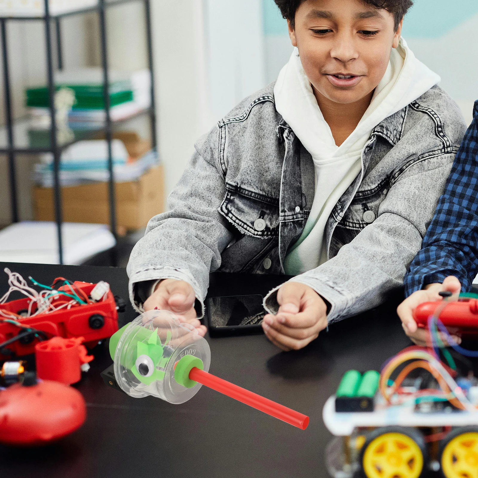 

Handmade Simple Vacuum Cleaner Kids Engineering Kit Science Toy Interactive Suite Diy Stem Electronics Working Toddler Play