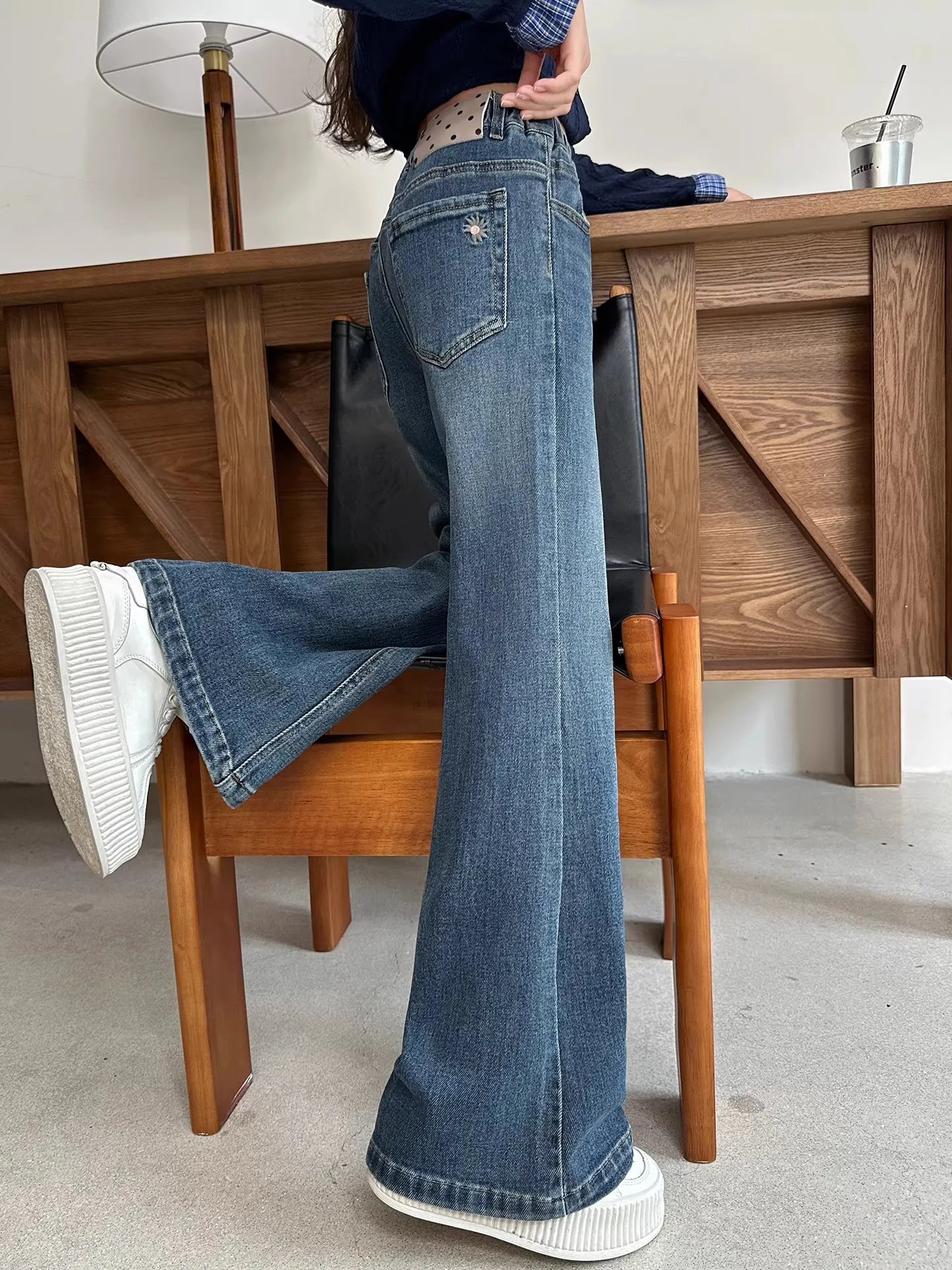 jeans-a-zampa-d'elefante-alla-moda-primaverile-per-ragazze-pantaloni-lunghi-con-elastico-in-vita-abbigliamento-per-bambini-in-stile-coreano-novita-primavera-autunno