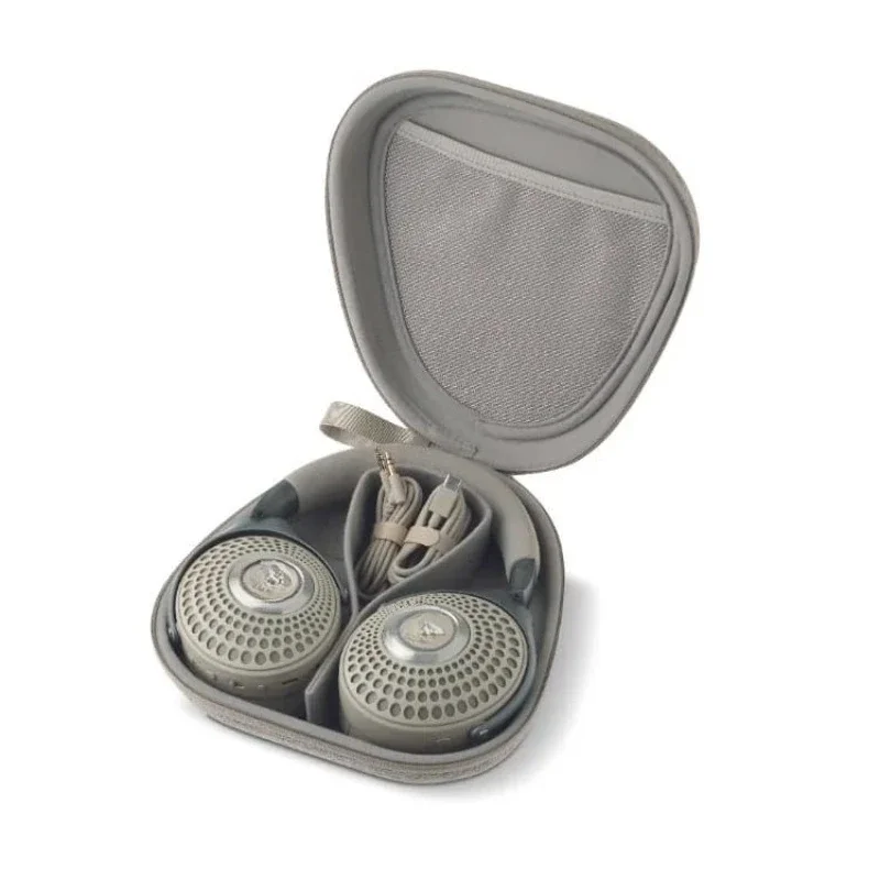 

French submarine earphones 2025 port line