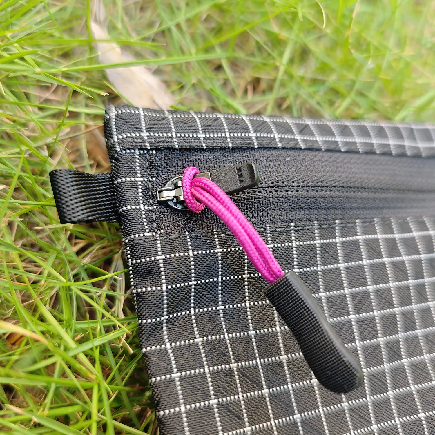 Ultraleichter UHMWPE Taktischer Geldbörsen-Reisepasshalter – wasserdichte RFID-Kartentasche für Outdoor-Camping, Geldtasche – Molle-Befestigung, 20 g – Detail 3