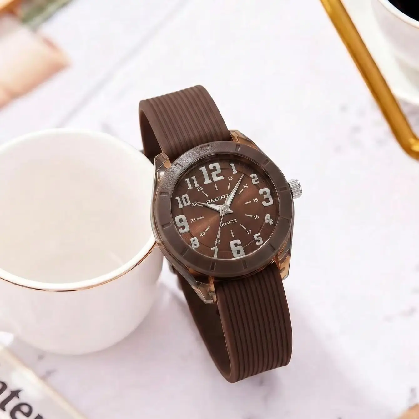 Affordable Multi-Color Macaron Round Quartz Watch for Female Students, Silicone Strap, Lightweight Daily Watch for Girls