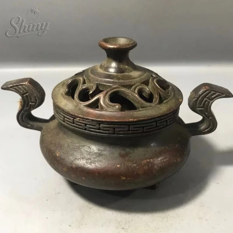 

Auspicious Clouds Disc Incense Burner Chinese Retro Ceramic Three-legged Incense Burner Indoor Air Purification Home Decoration