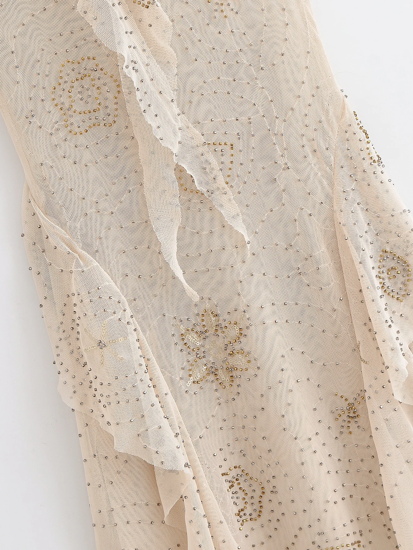 KONDALA Vrouwen Herfst Beige Slanke Jurk Founced edge Kralen Cami Lange Jurk Nieuwe 2025, Lente/Zomer Mode Vakantie Feest Strand Jurk