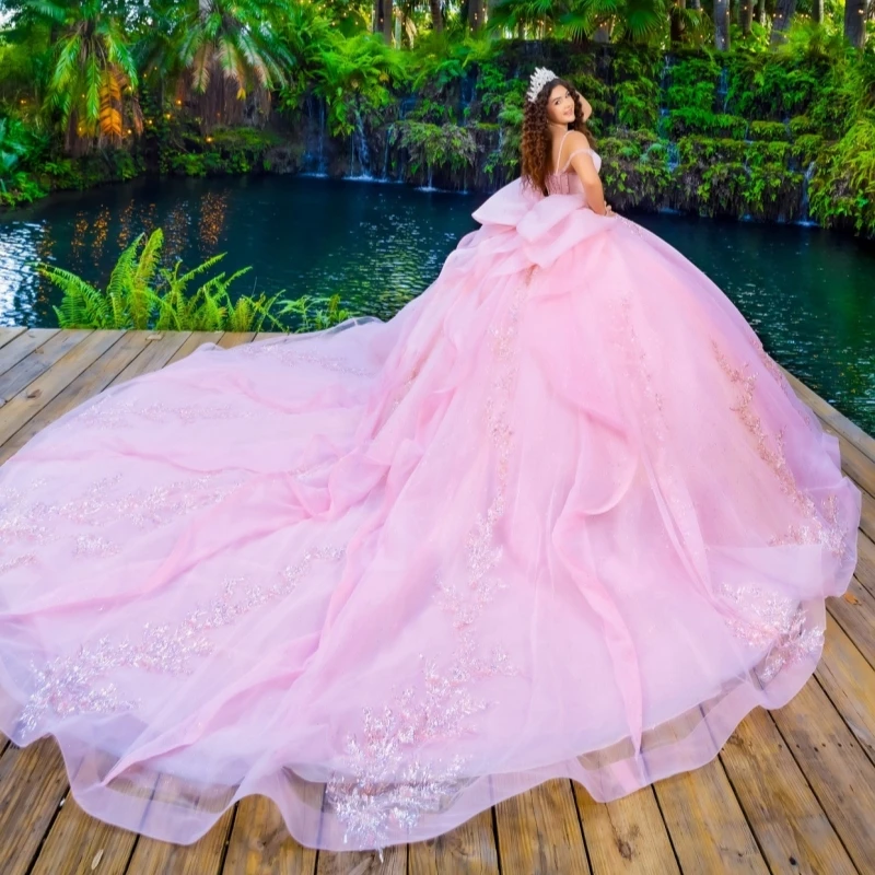 

Розовые платья для церемонии Quinceanera с открытыми плечами, аппликацией, кружевом, бисером, бантом, тюлем и корсетом, для вечеринок, дней рождения, Sweet 16, Vestidos 15 Anos