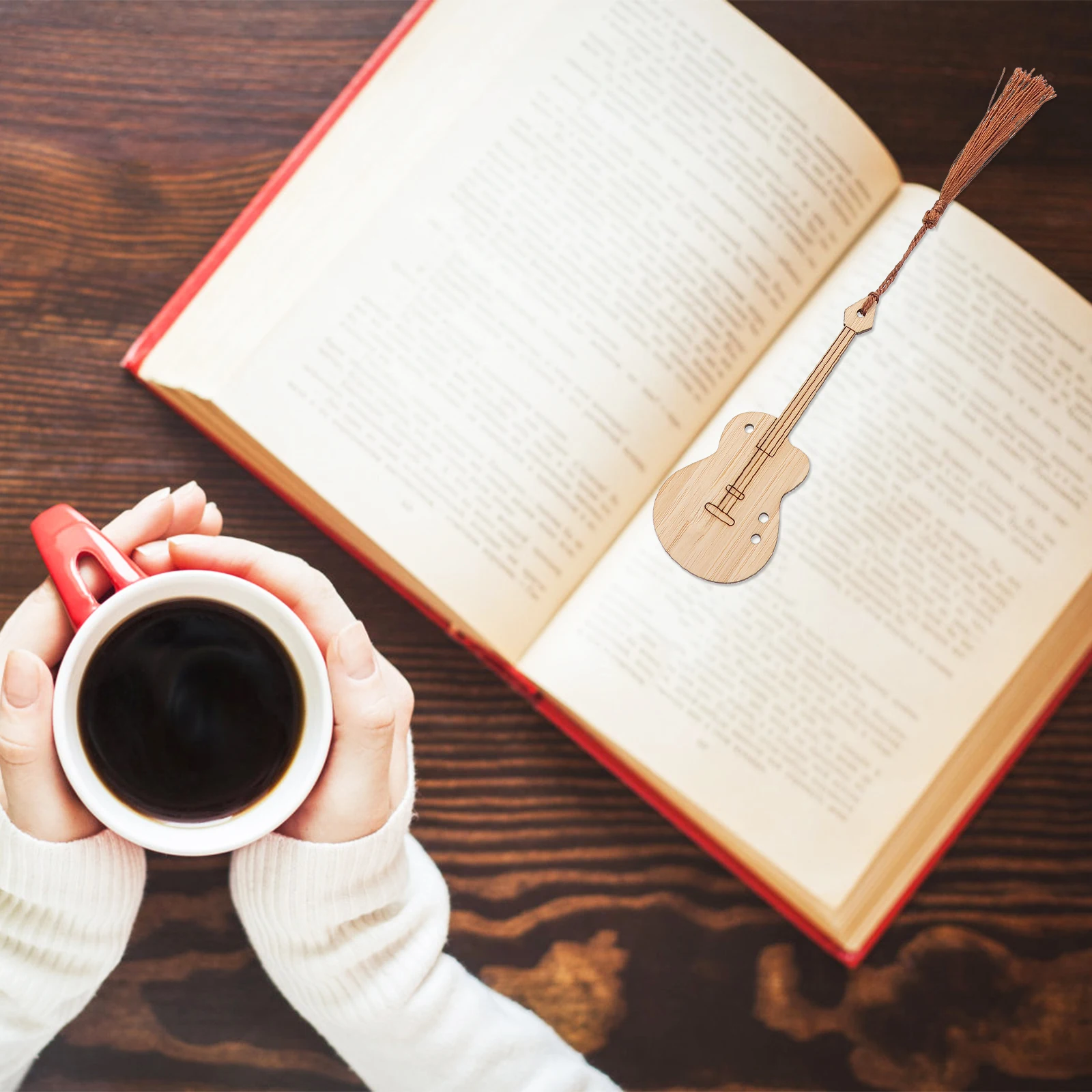 학생을위한 4 Pcs 악기 책갈피 학교 악기 대나무 독서 성격 기타 펜던트 선물