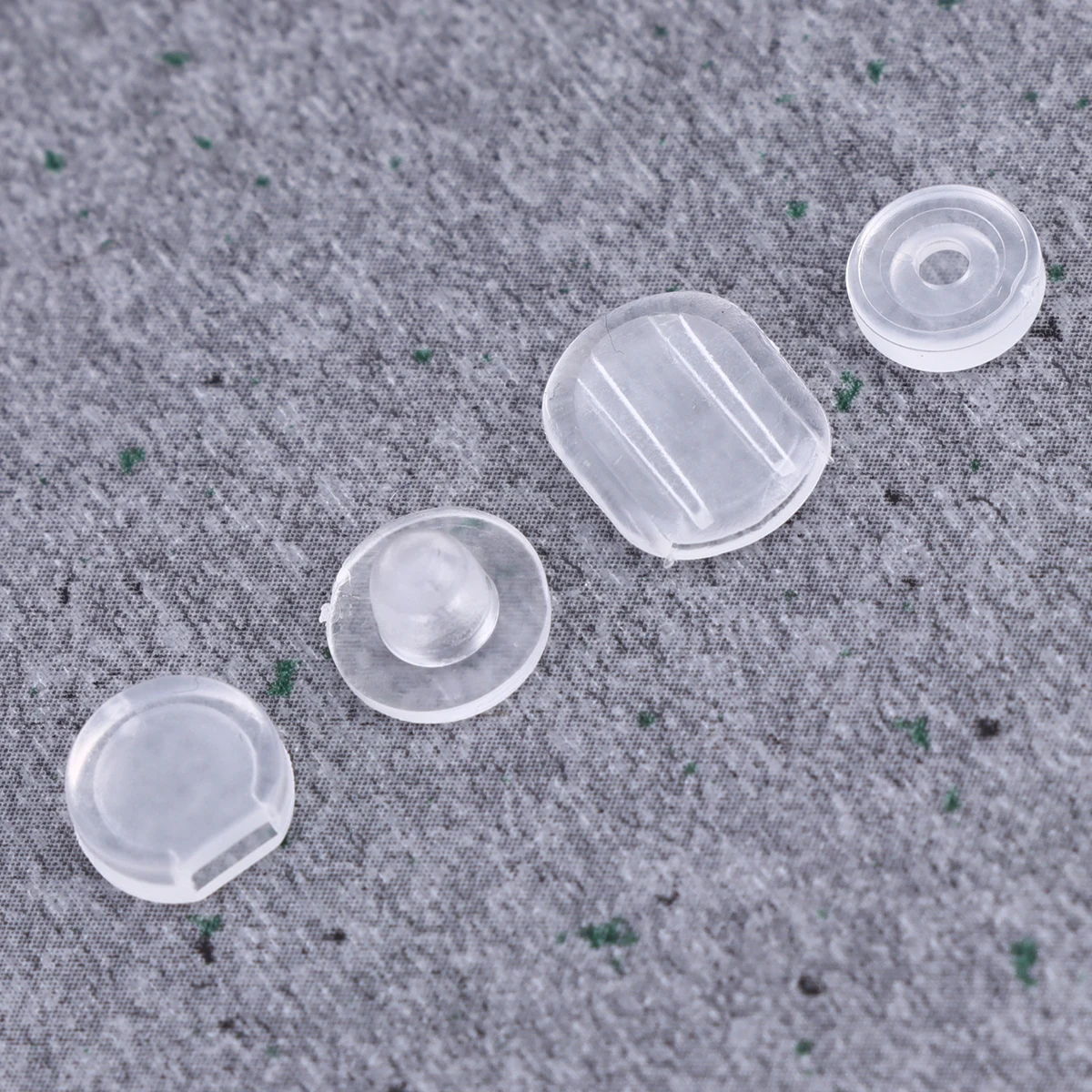 

100Pcs Ear Clip Pain-Proof Pads Soft Comfortable Non-Slip Ear Cushion for Clip on Earrings Durable Replacement