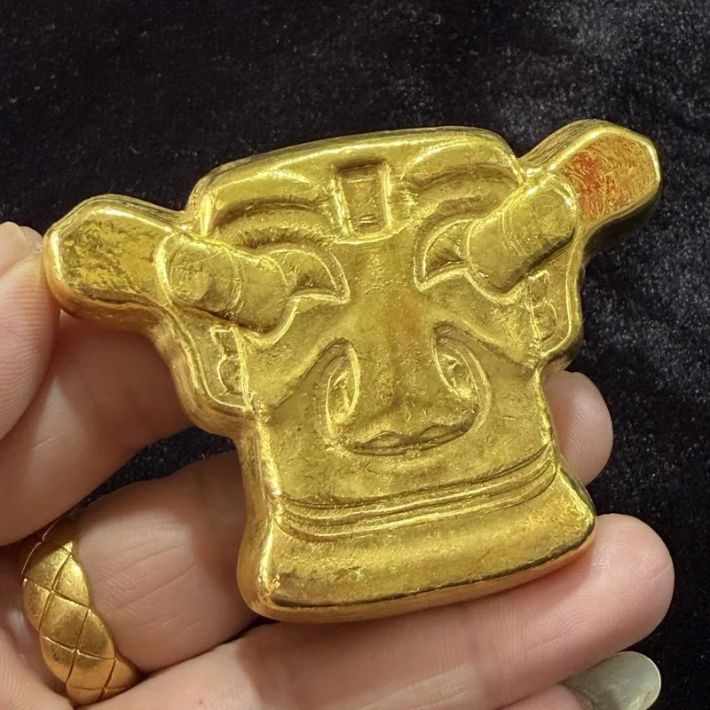 Shang-Zhou Dynasty for Handling and Display, Sanxingdui Head Sculpture Craft