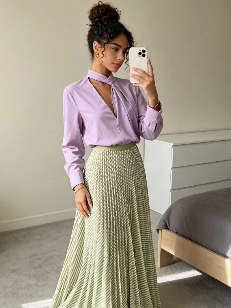 

Модная женская блузка 2026: Новая весенняя свободная женская рубашка с длинным рукавом, V-образным вырезом и подплечниками, топ для женщин