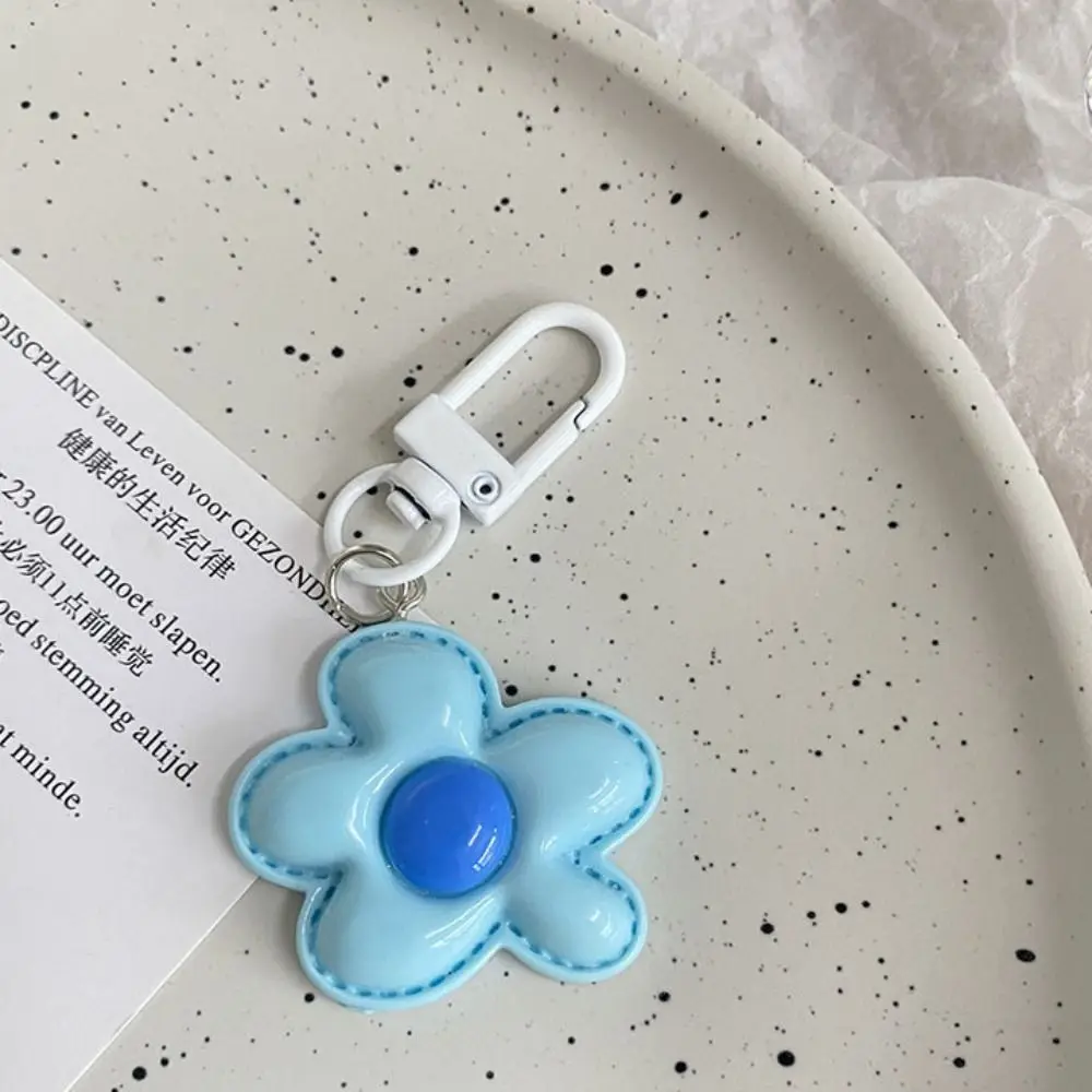 Fashion Korean Style Flower Keychain Mini Kawaii Resin Floral Keyring Cute Colorful Bloom Pendant Bag Hanging