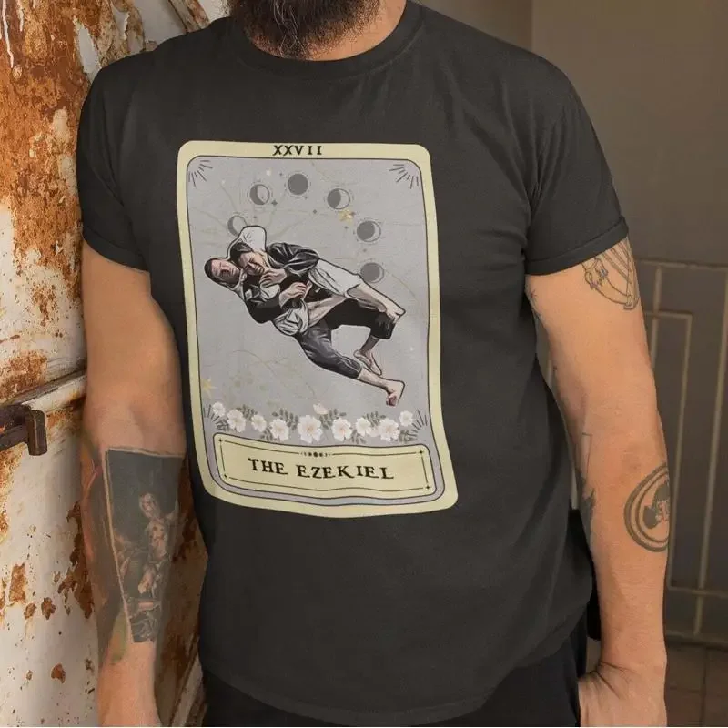 Camiseta de Jiu Jitsu, la carta del tarot de Ezequiel
